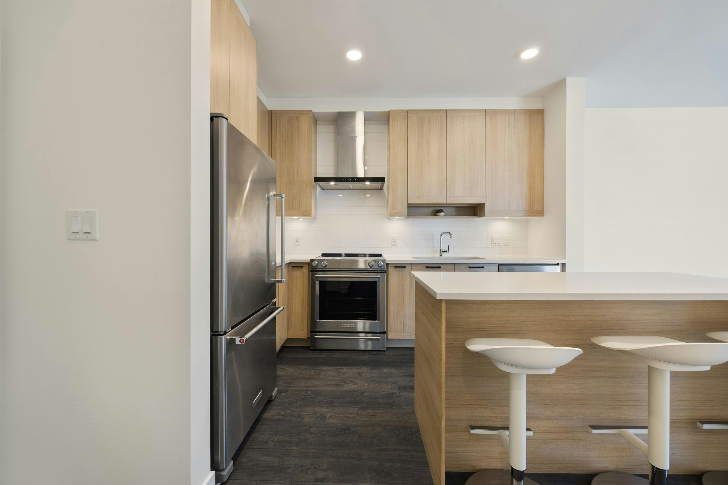 601-7133 14th Avenue, Burnaby, BC, V3N 0H5 - 6