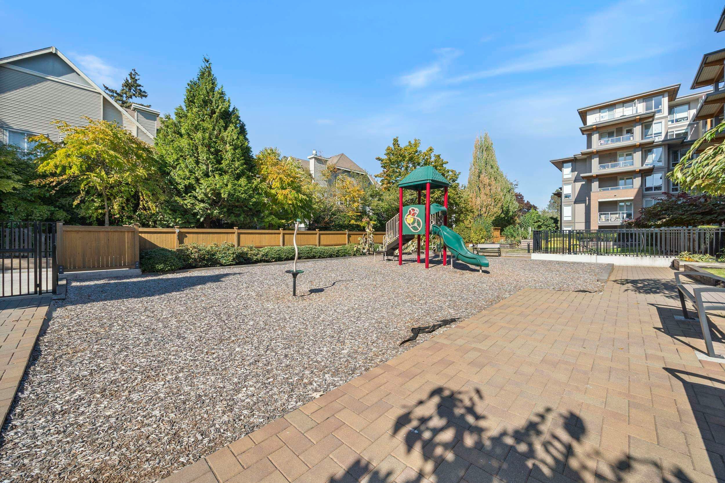 601-7133 14th Avenue, Burnaby, BC, V3N 0H5 - 36