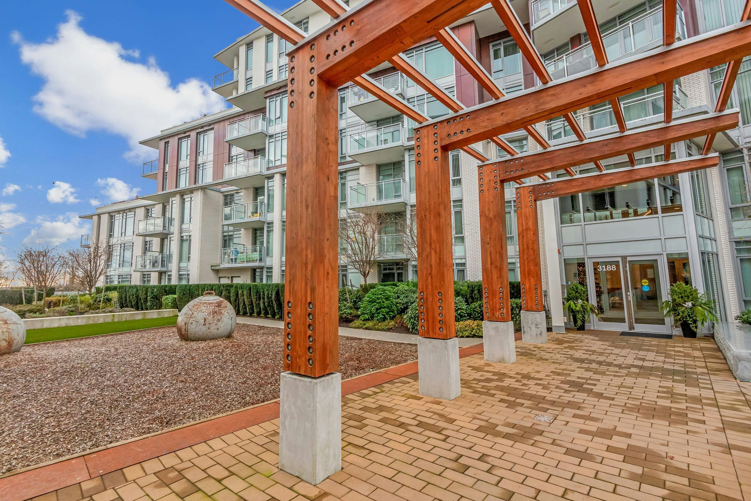 308-3188 Riverwalk Avenue, Vancouver, BC, V5S 0E7 - 2