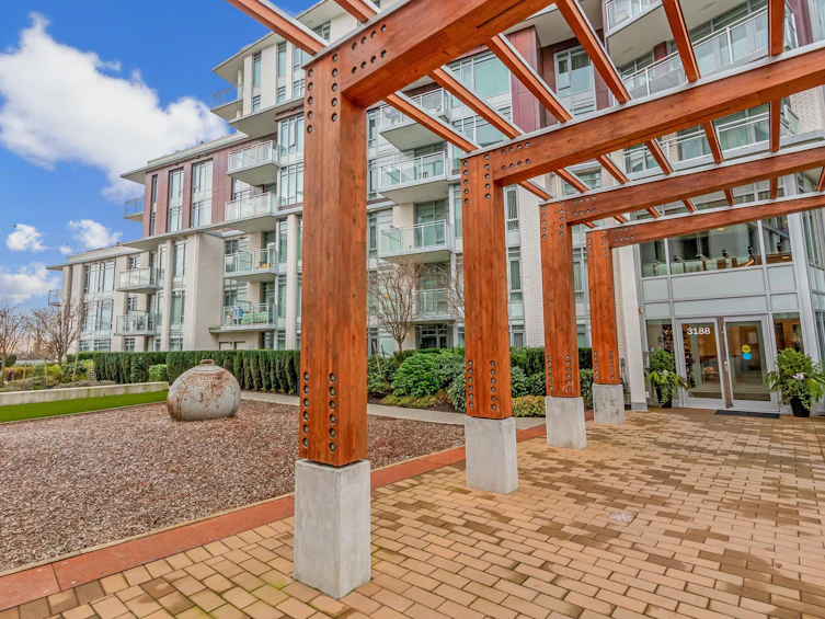 308-3188 Riverwalk Avenue, Vancouver, BC, V5S 0E7 - 2