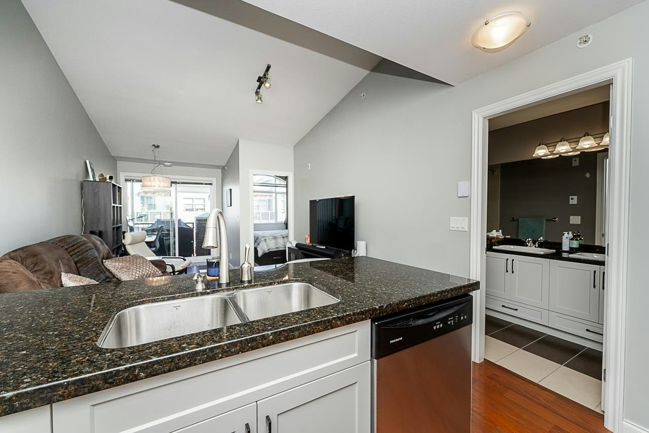 407-19939 55a Avenue, Langley, BC, V3A 3X4 - 9