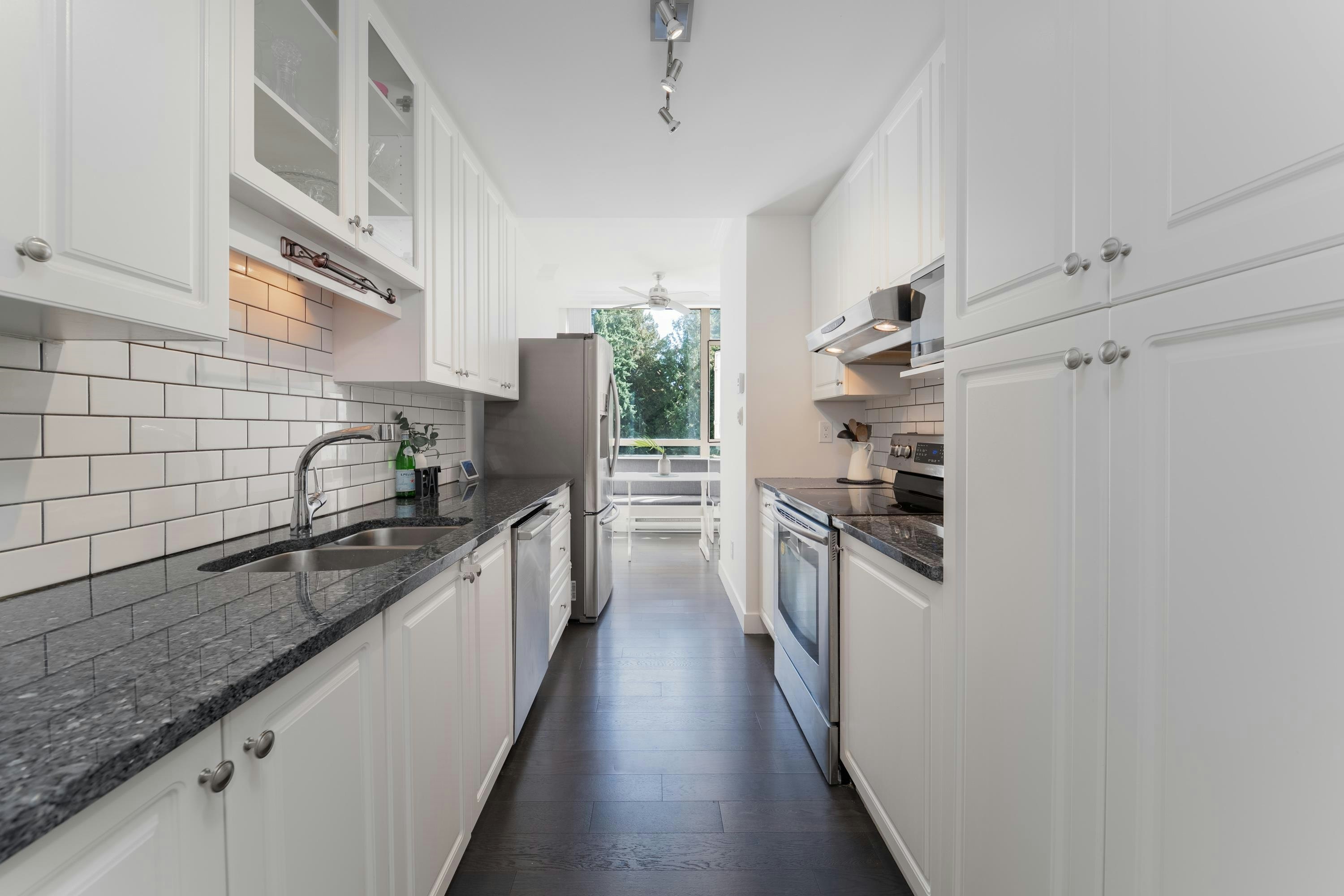 507-6838 Station Hill Drive, Burnaby, BC, V3N 5A4 - 8