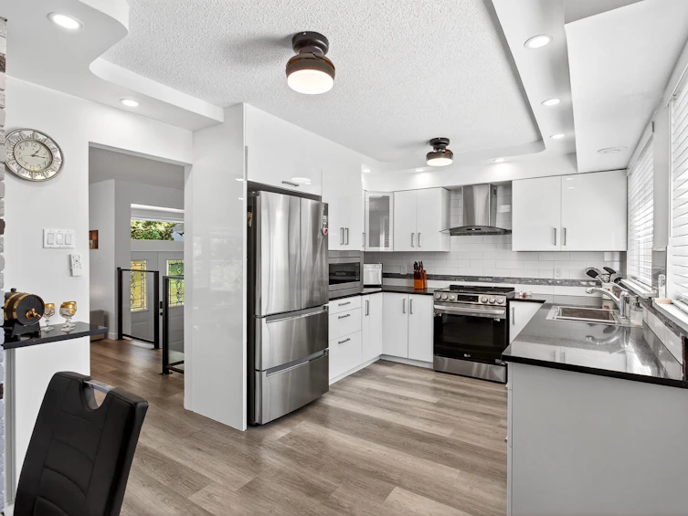 11906 100 Avenue, Surrey, BC, V3V 2W1 - 14