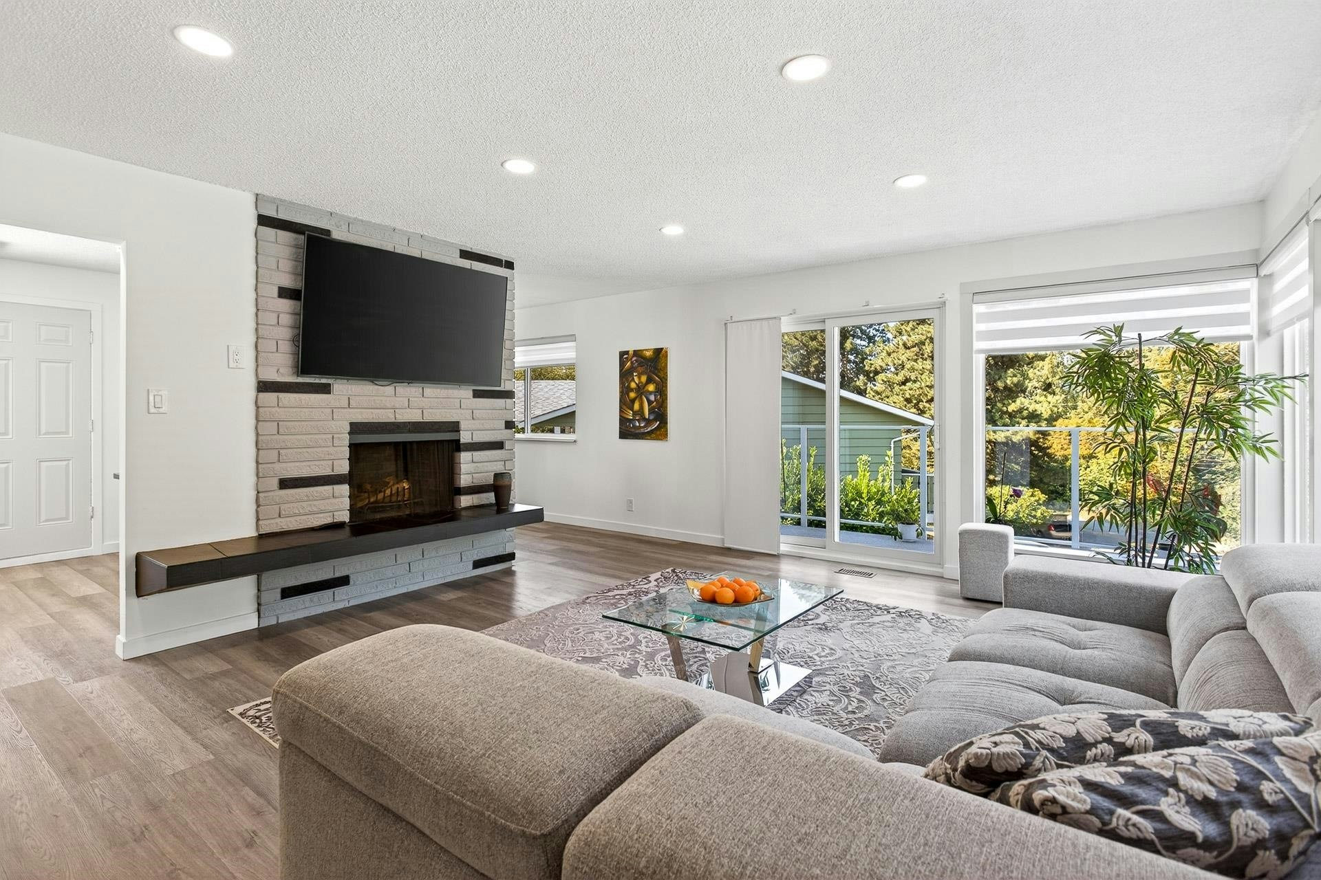11906 100 Avenue, Surrey, BC, V3V 2W1 - 8