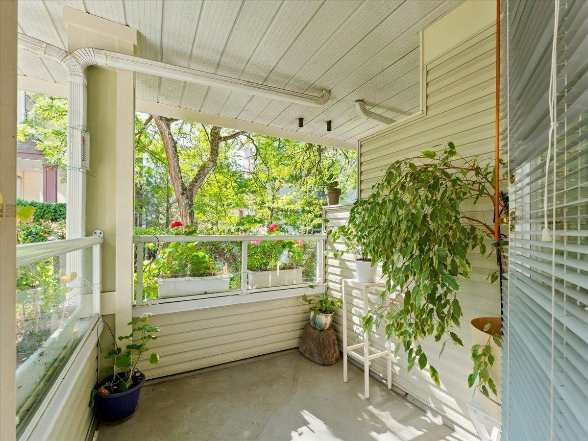 207-3638 Rae Avenue, Vancouver, BC, V5R 2P5 - 11