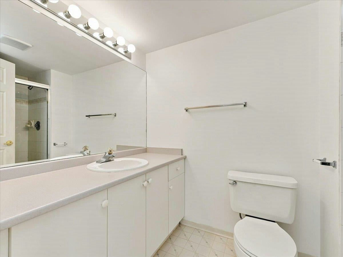 207-3638 Rae Avenue, Vancouver, BC, V5R 2P5 - 16