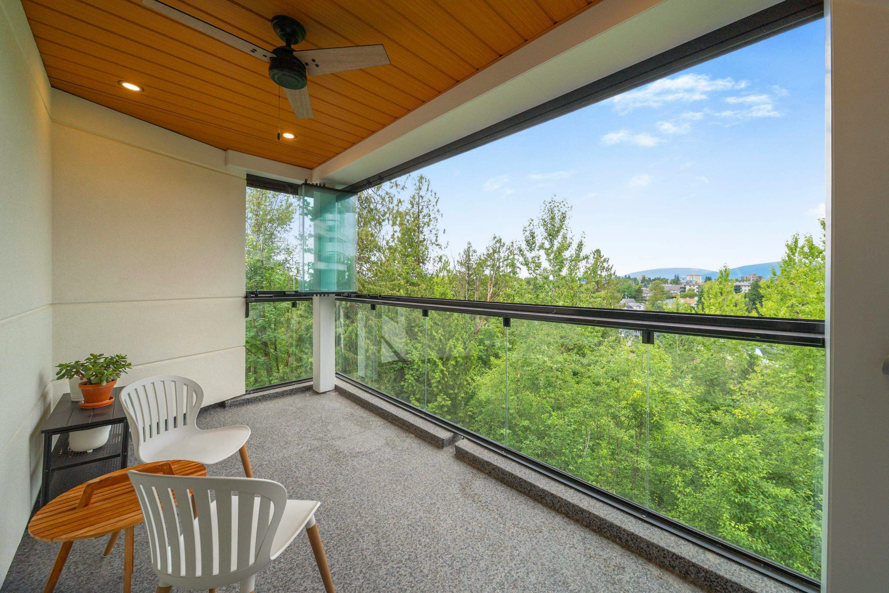 413-11641 227 Street, Maple Ridge, BC, V2X 9J6