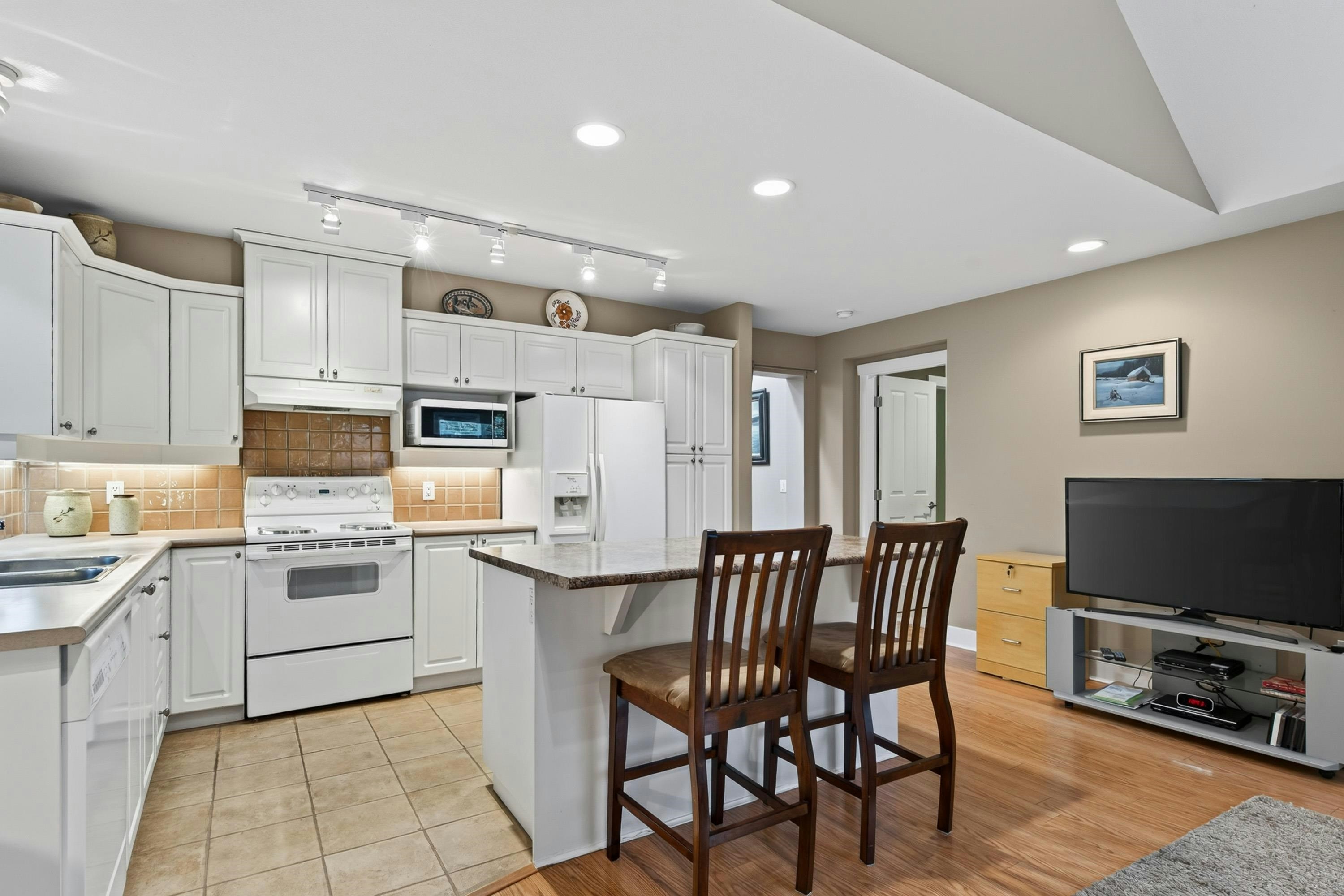 96-15500 Rosemary Heights Crescent, Surrey, BC, V3Z 0K1 - 16