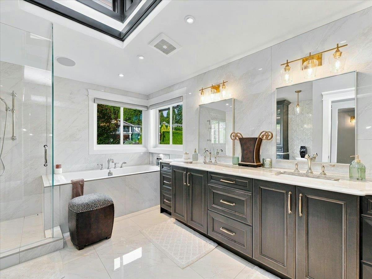 1524 Ottawa Avenue, West Vancouver, BC, V7V 2S1 - 25