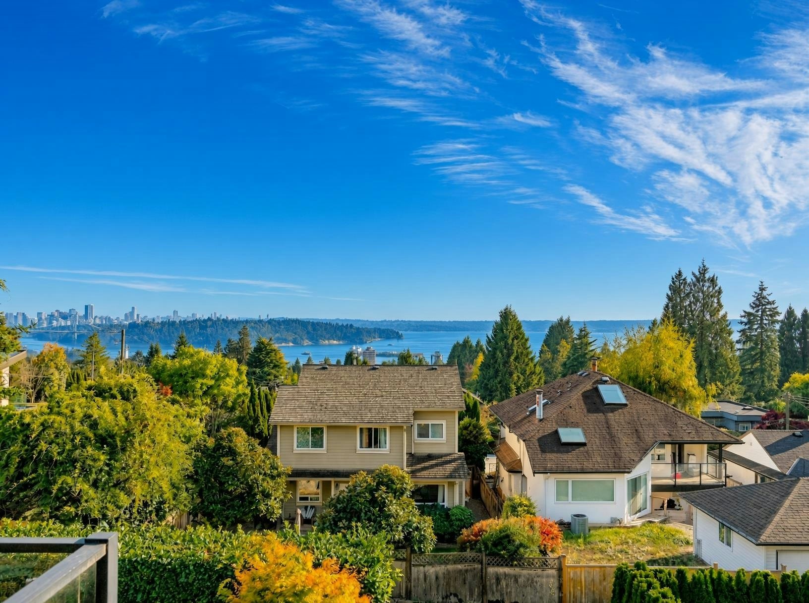 1524 Ottawa Avenue, West Vancouver, BC, V7V 2S1 - 2