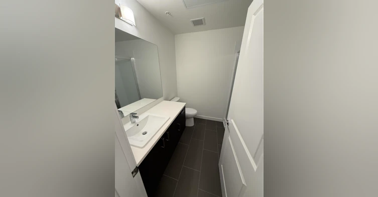 2nd floor-8509 158 Street, Surrey, BC, V4N 0Y5 - 9