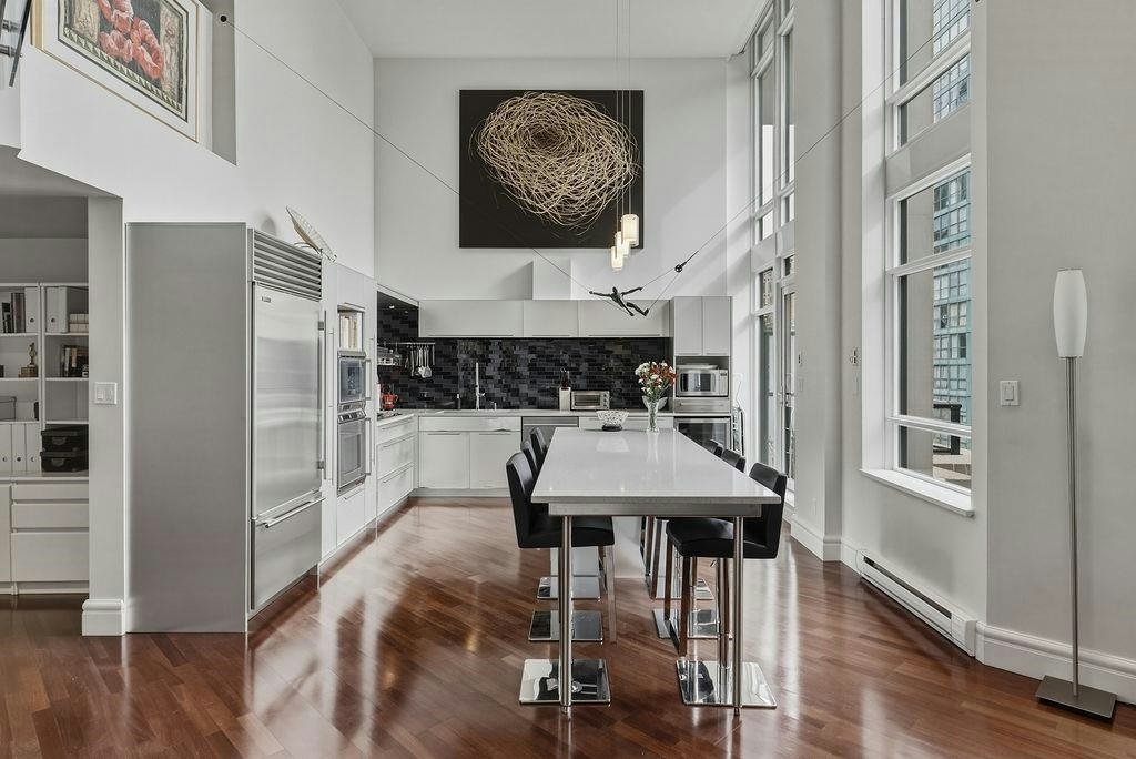 401-988 Richards Street, Vancouver, BC, V6B 8R2 - 13