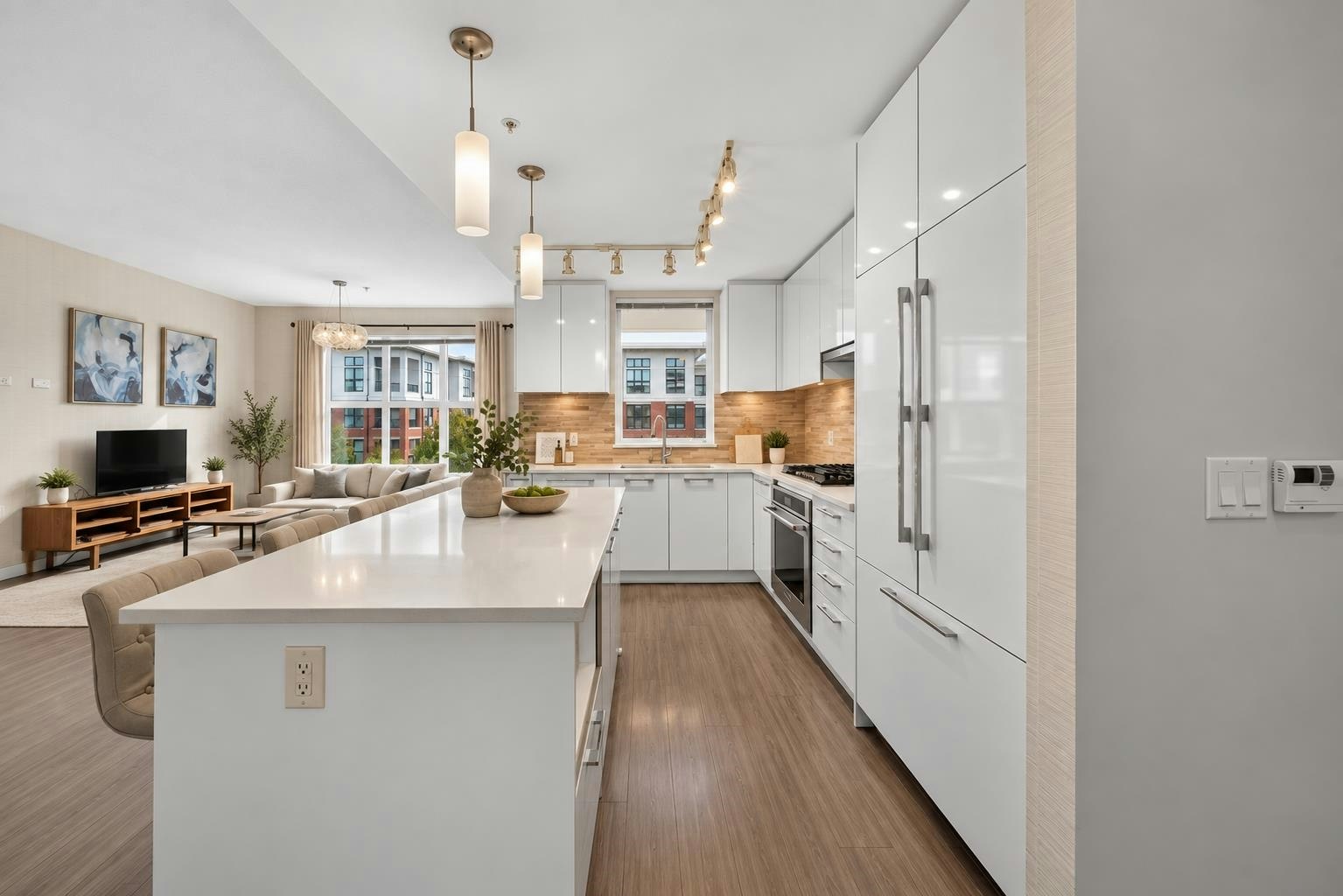 311-9551 Alexandra Road, Richmond, BC, V6X 0S6 - 11