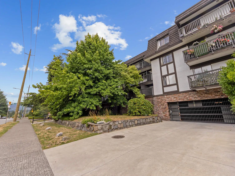 102-270 W 3rd Street, North Vancouver, BC, V7M 1G1 - 17