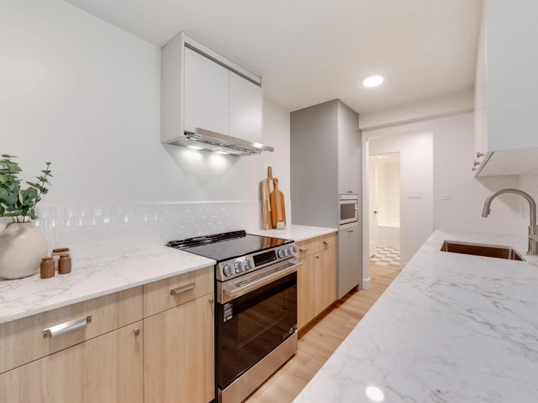 102-270 W 3rd Street, North Vancouver, BC, V7M 1G1 - 7