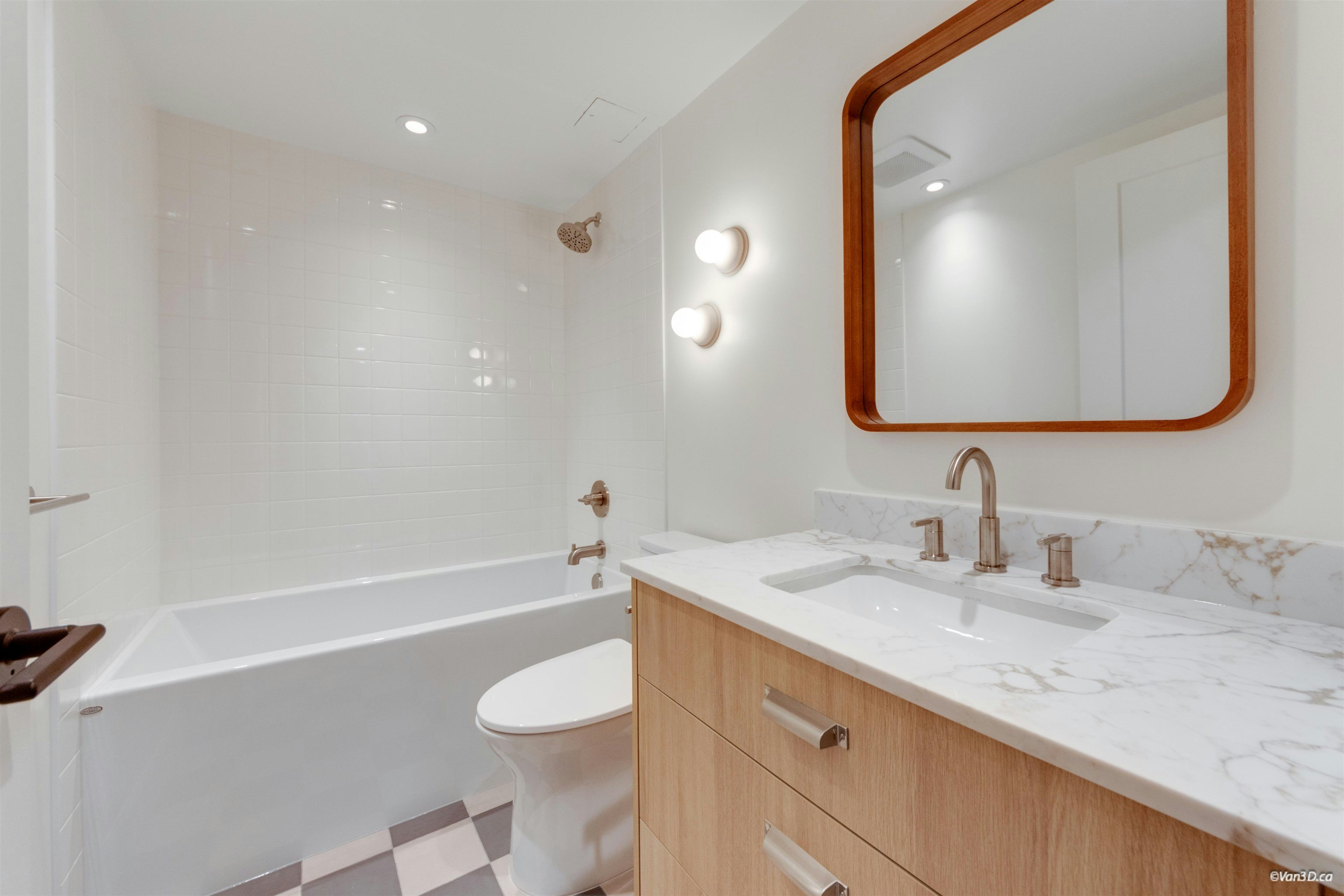 102-270 W 3rd Street, North Vancouver, BC, V7M 1G1 - 10