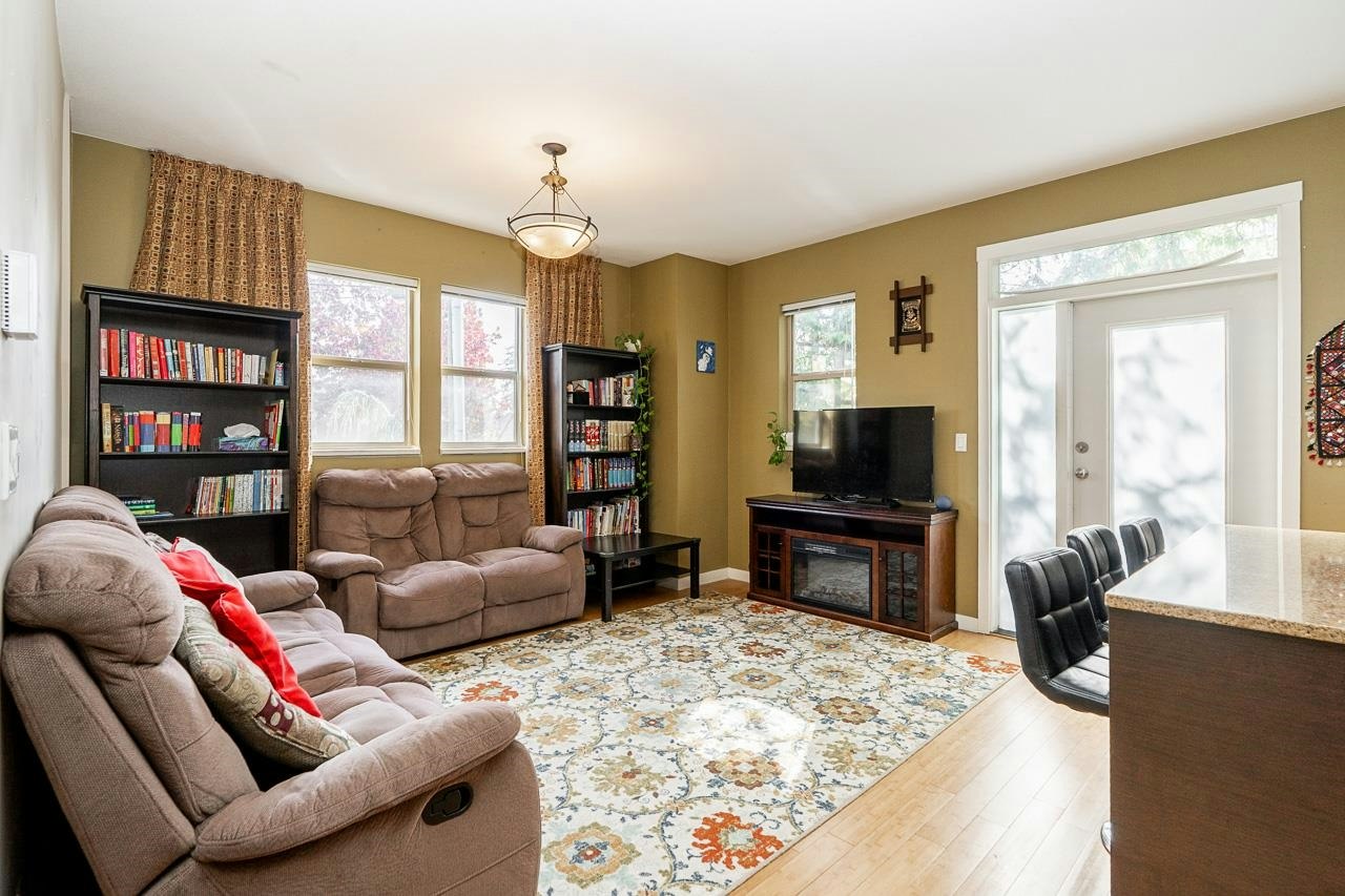 1-6033 168 Street, Surrey, BC, V3S 3X7 - 19