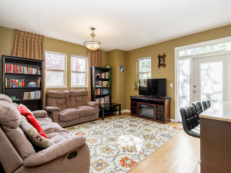 1-6033 168 Street, Surrey, BC, V3S 3X7 - 19