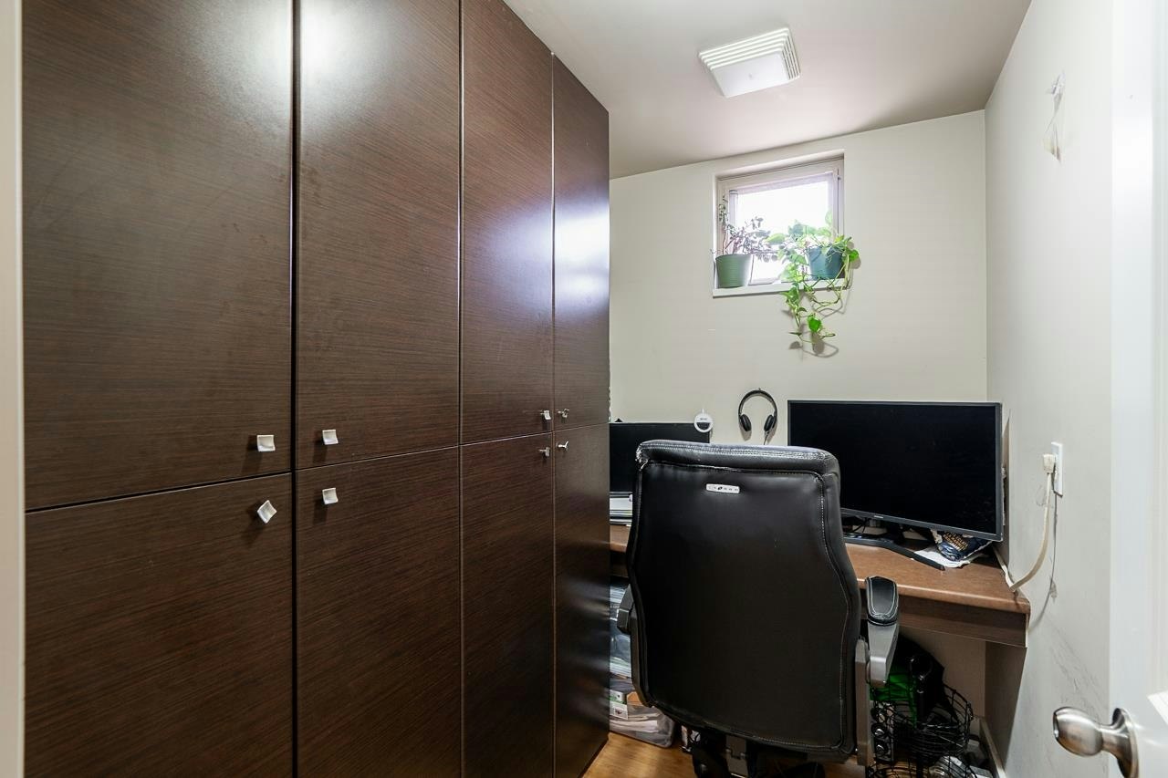 1-6033 168 Street, Surrey, BC, V3S 3X7 - 32
