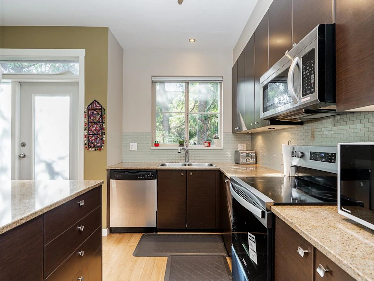 1-6033 168 Street, Surrey, BC, V3S 3X7 - 17