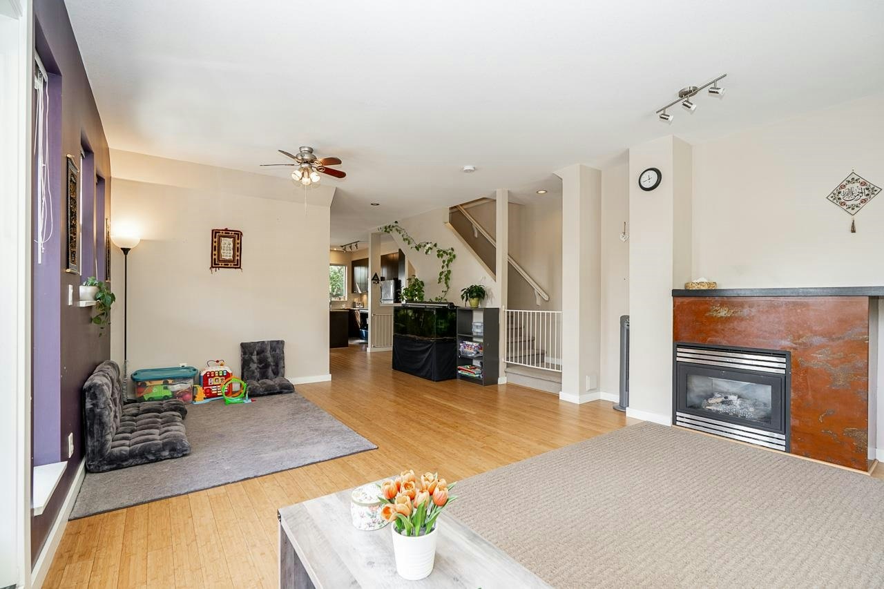 1-6033 168 Street, Surrey, BC, V3S 3X7 - 11