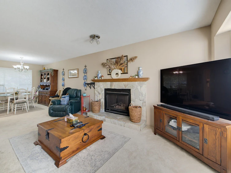 36042 Southridge Place, Abbotsford, BC, V3G 1E2 - 6