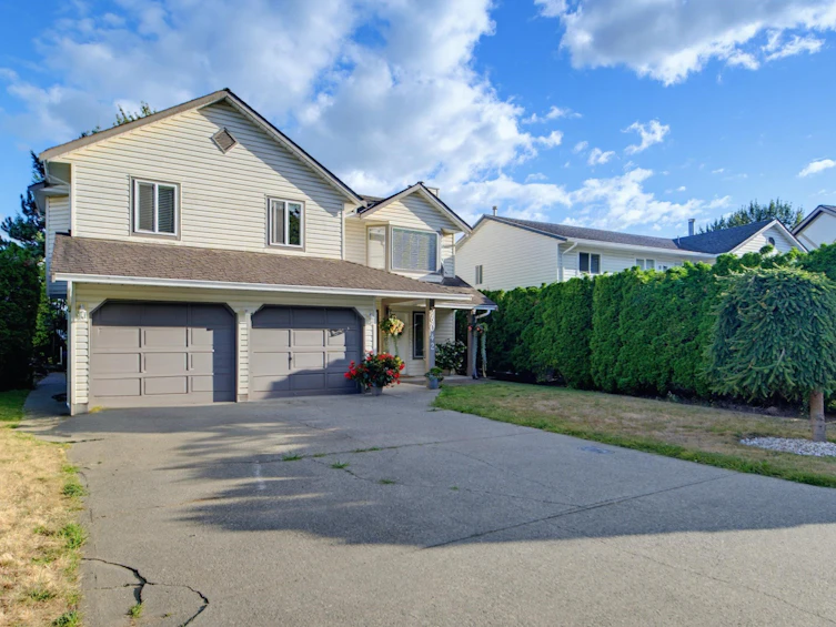 36042 Southridge Place, Abbotsford, BC, V3G 1E2 - 38