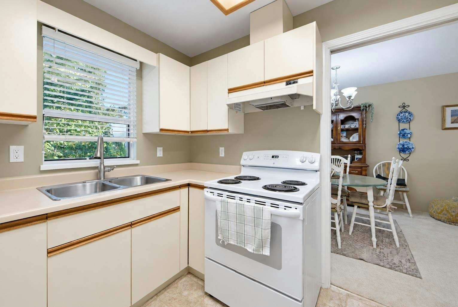 36042 Southridge Place, Abbotsford, BC, V3G 1E2 - 21
