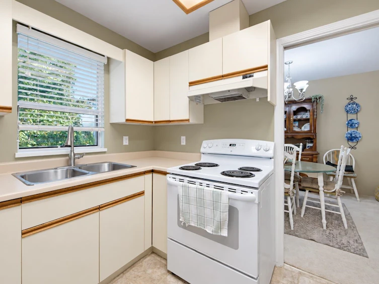 36042 Southridge Place, Abbotsford, BC, V3G 1E2 - 21