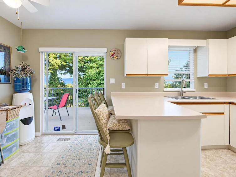 36042 Southridge Place, Abbotsford, BC, V3G 1E2 - 23