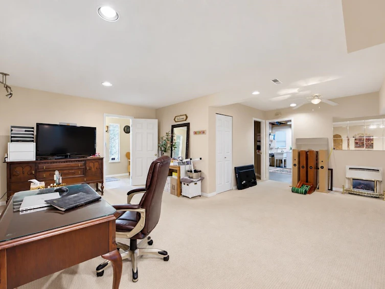 36042 Southridge Place, Abbotsford, BC, V3G 1E2 - 28