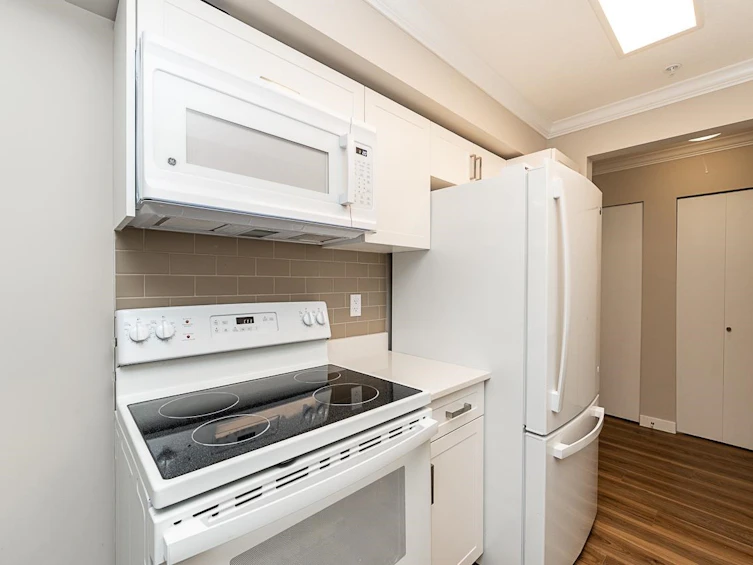 212-2245 Wilson Avenue, Port Coquitlam, BC, V3C 1Z4 - 10