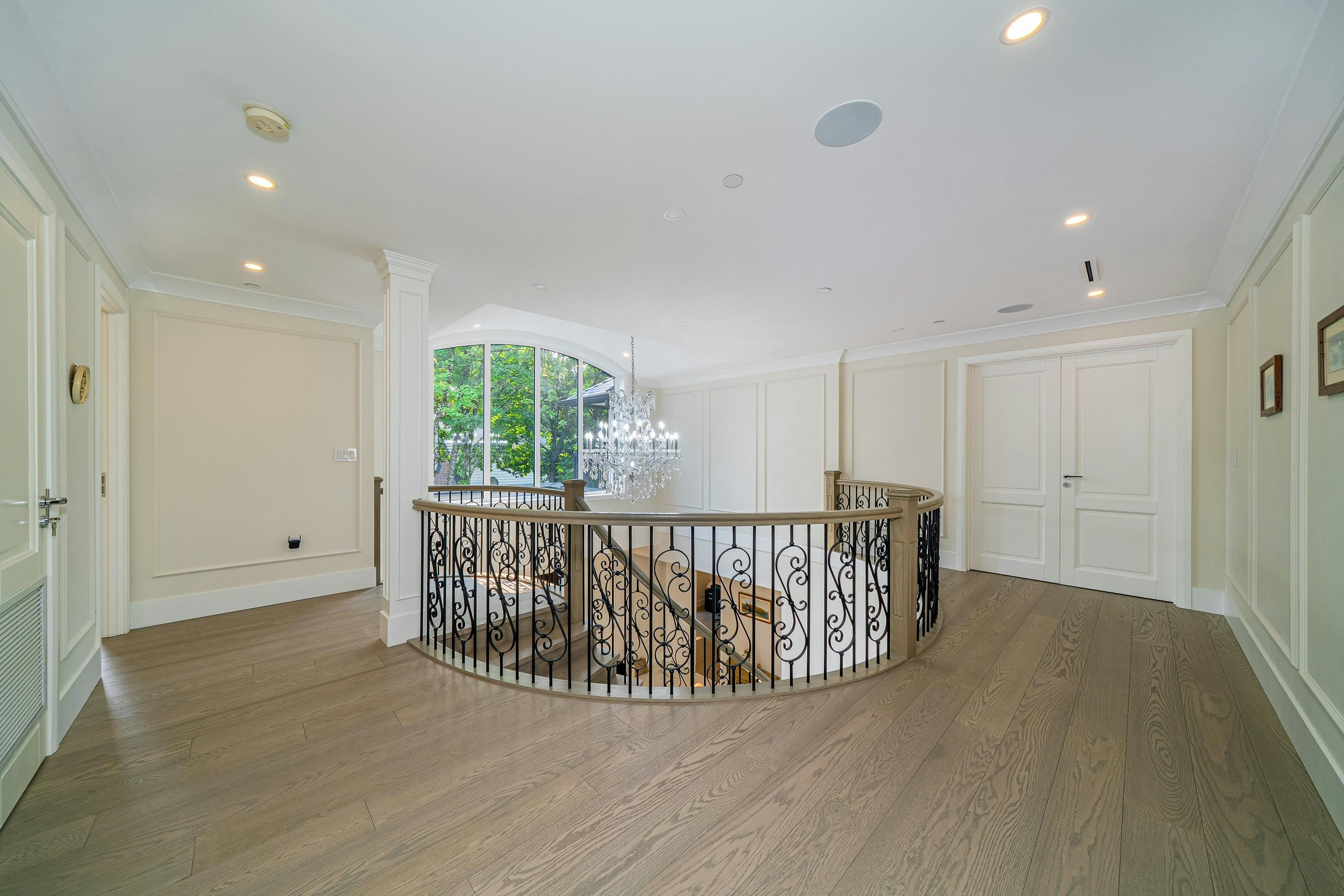 1048 Handsworth Road, North Vancouver, BC, V7R 2A6 - 31