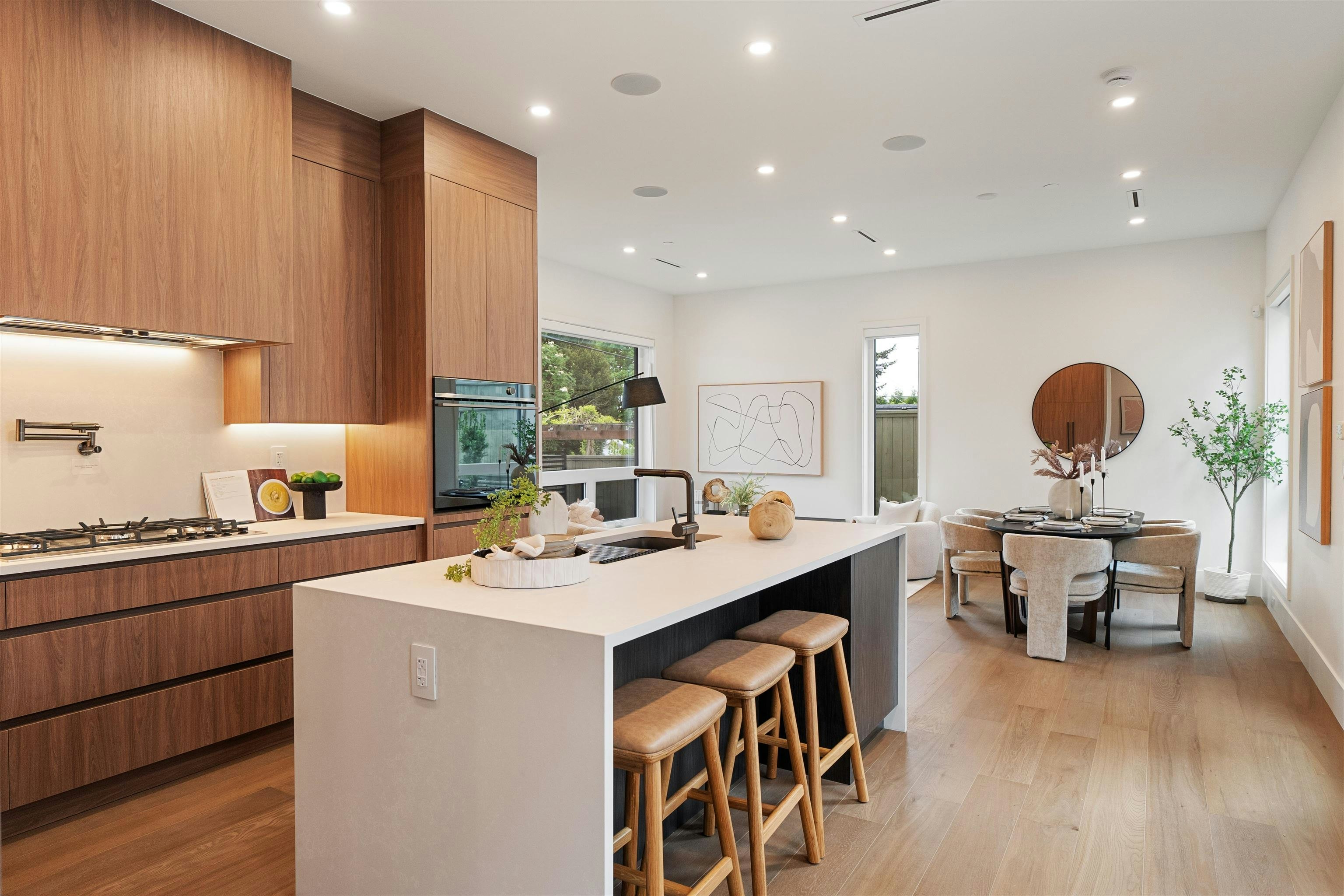 948 W 57th Avenue, Vancouver, BC, V6P 1S3 - 3