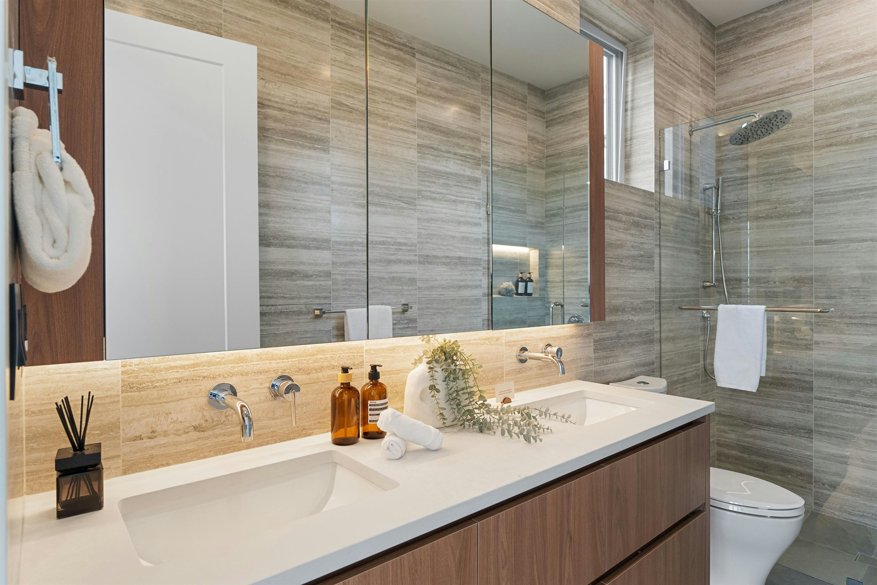 948 W 57th Avenue, Vancouver, BC, V6P 1S3 - 13