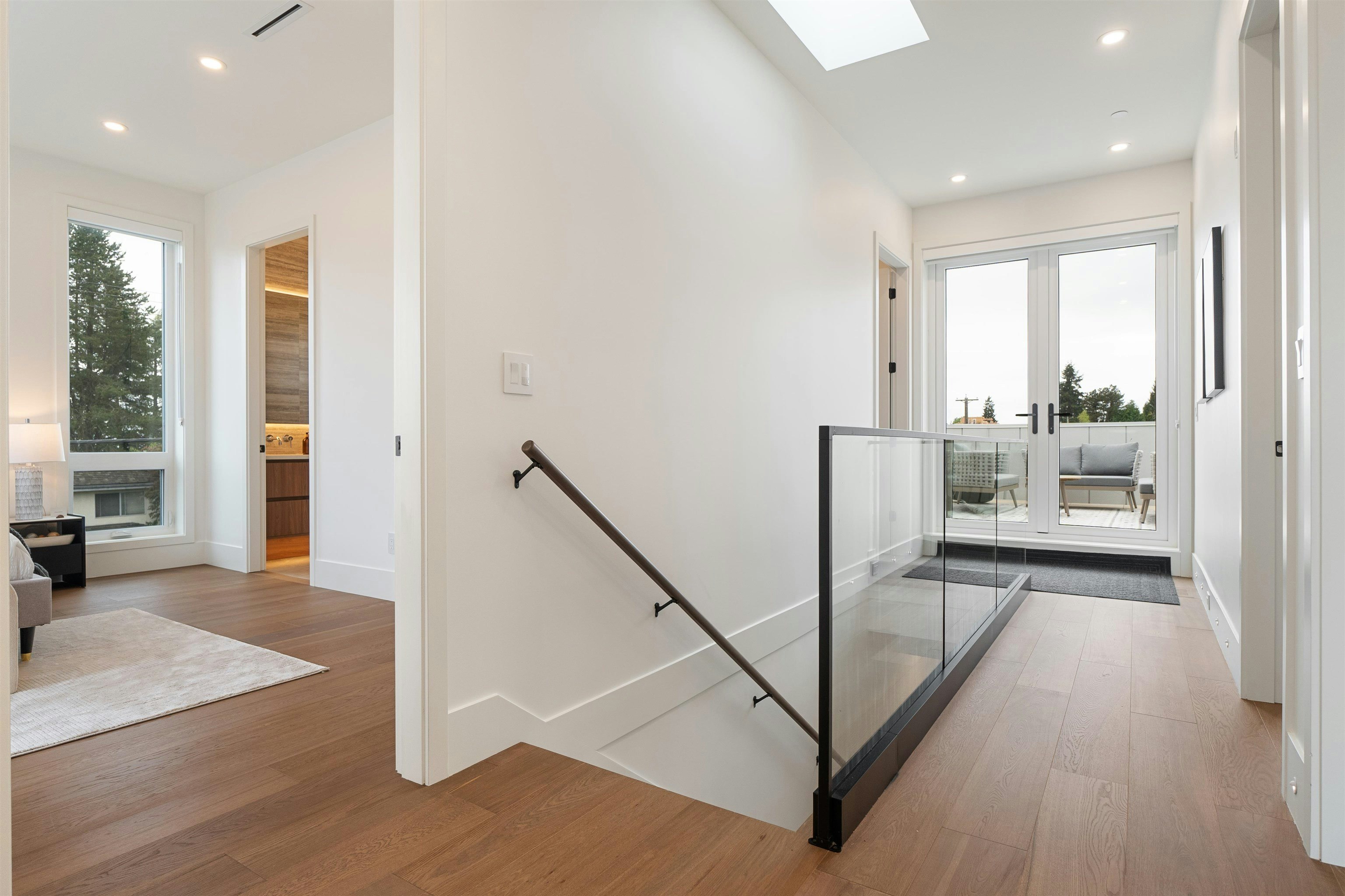948 W 57th Avenue, Vancouver, BC, V6P 1S3 - 14