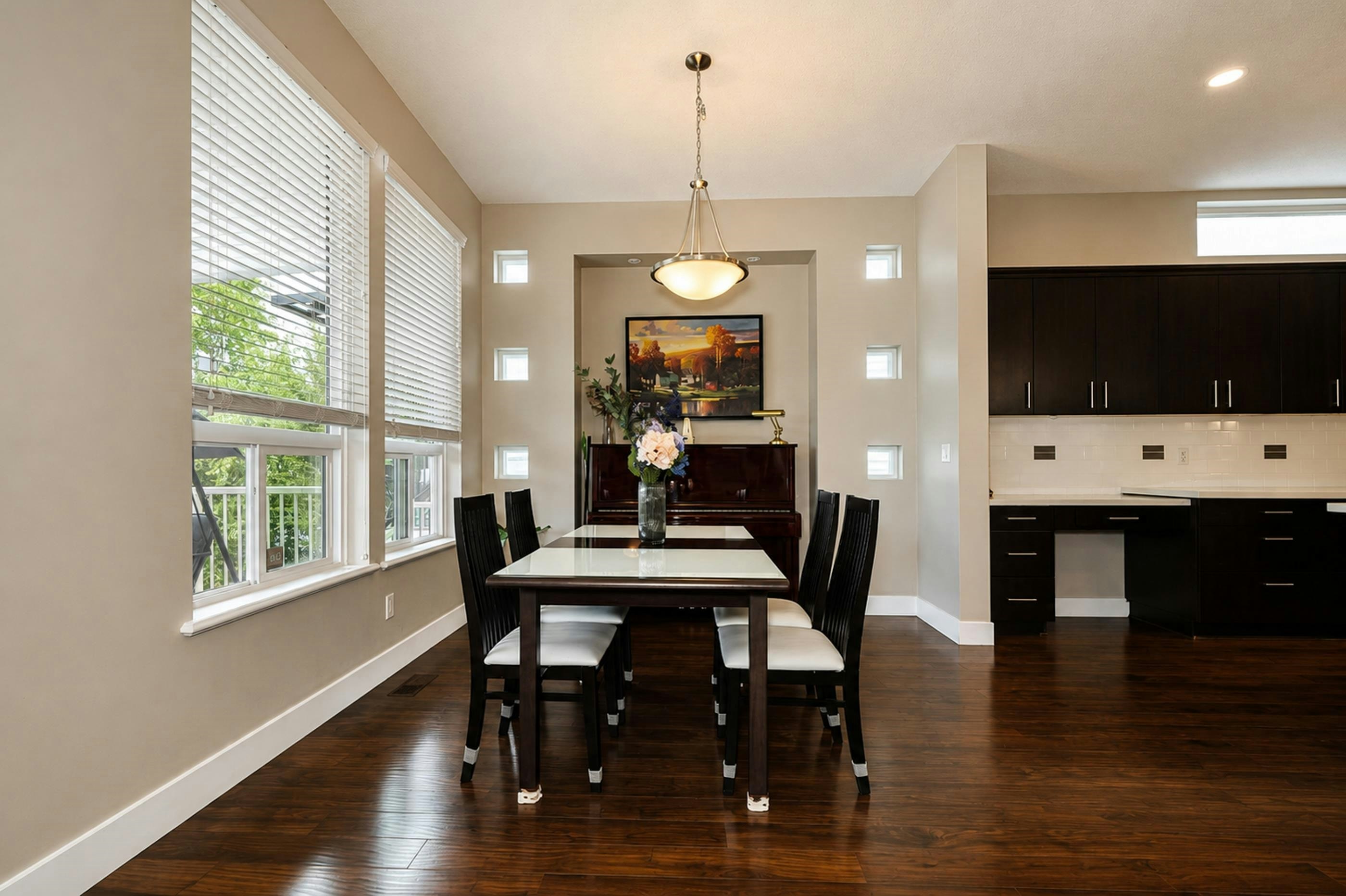 10499 Mceachern Street, Maple Ridge, BC, V2W 0H8 - 10