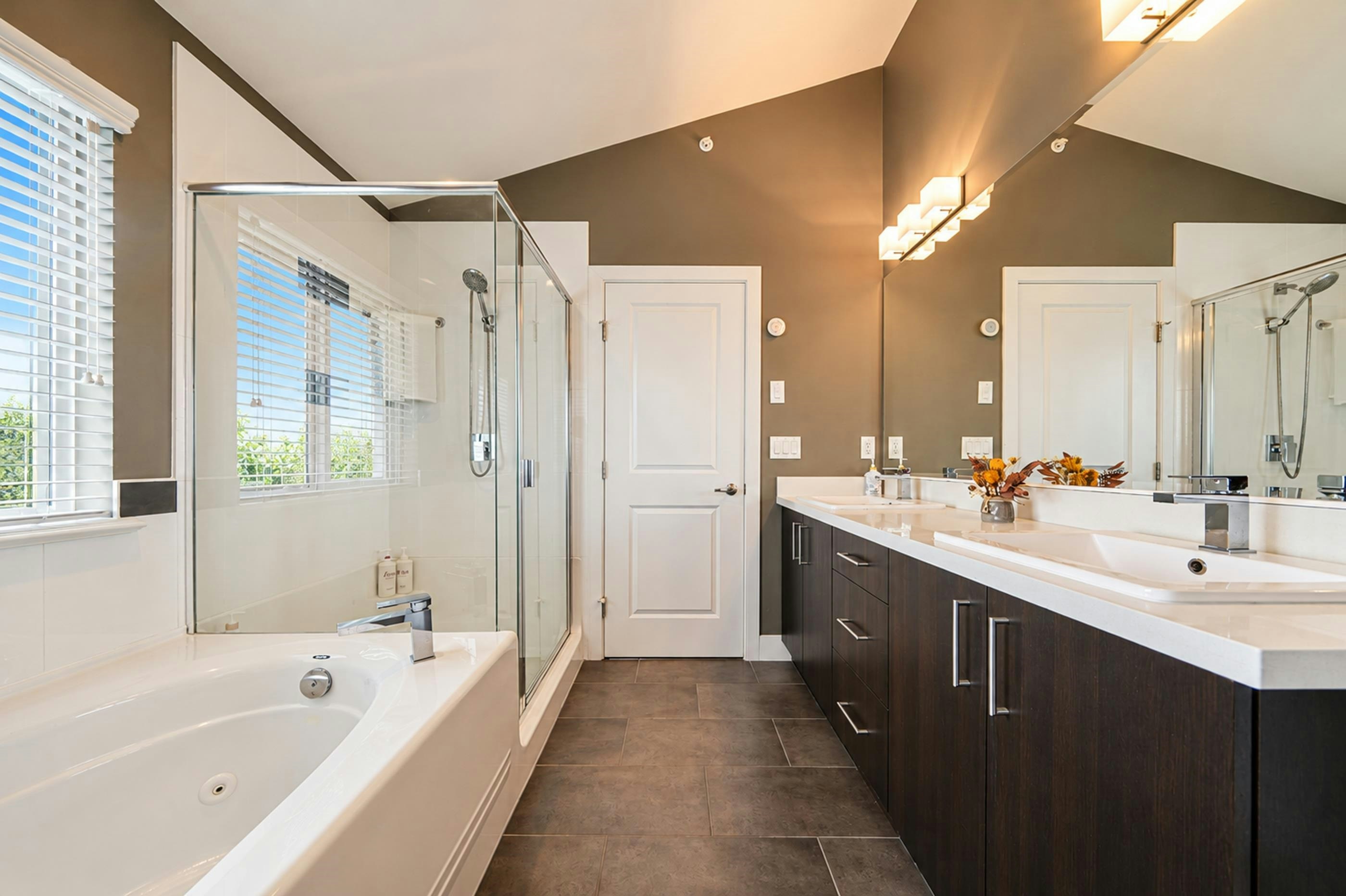 10499 Mceachern Street, Maple Ridge, BC, V2W 0H8 - 24