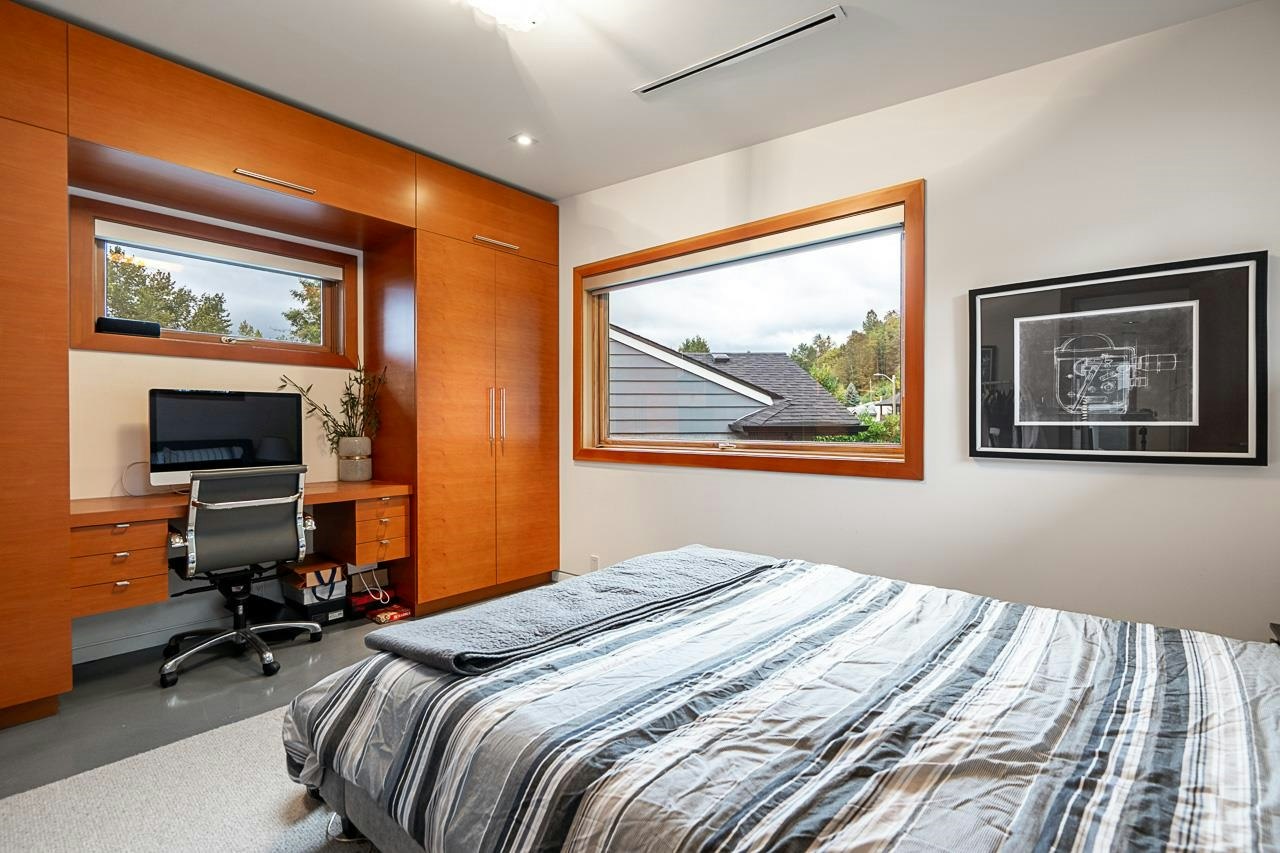 7317 Barnet Road, Burnaby, BC, V5A 1E5 - 22