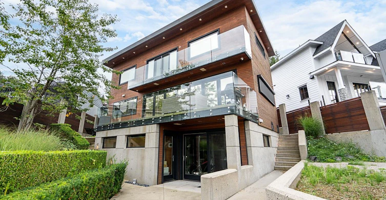 7317 Barnet Road, Burnaby, BC, V5A 1E5 - 29