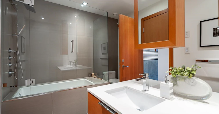7317 Barnet Road, Burnaby, BC, V5A 1E5 - 20