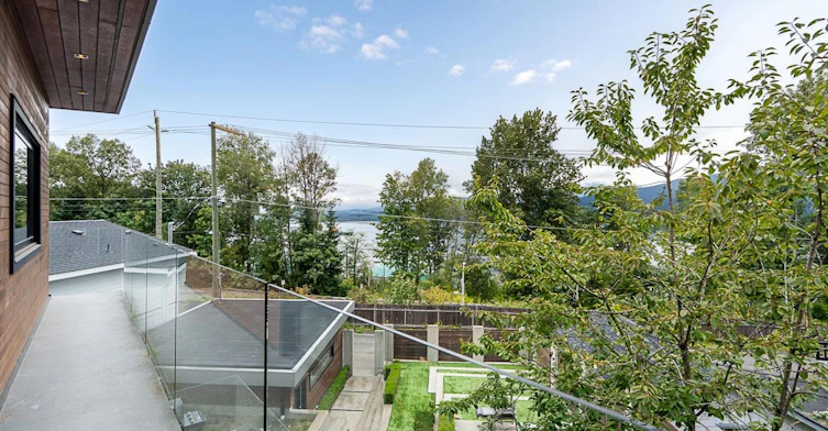 7317 Barnet Road, Burnaby, BC, V5A 1E5 - 17