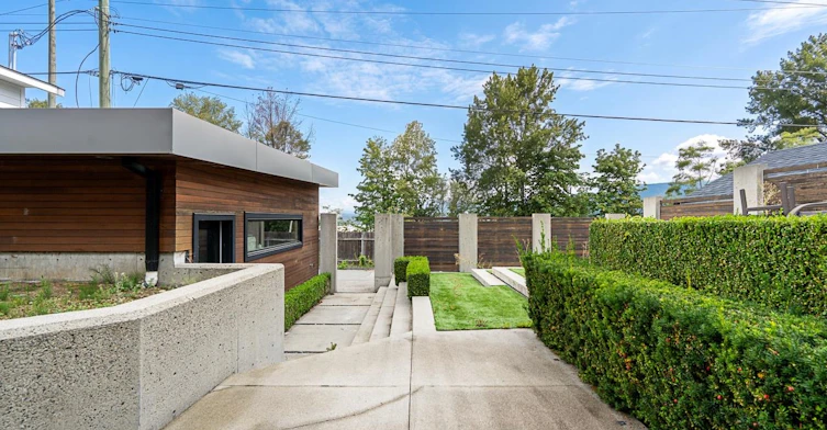 7317 Barnet Road, Burnaby, BC, V5A 1E5 - 31