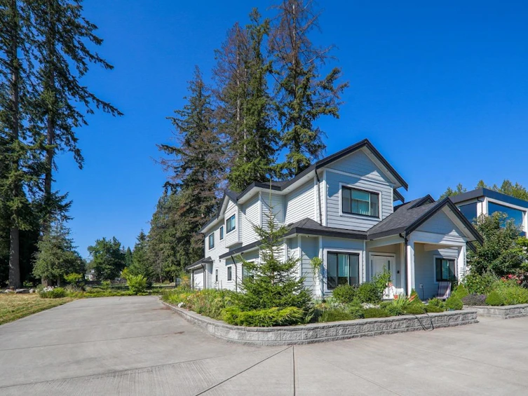 13409 56 Avenue, Surrey, BC, V3X 2Z5 - 2