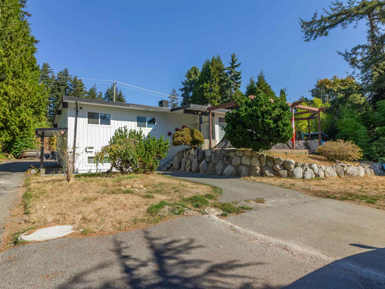14319 55a Avenue, Surrey, BC, V3X 1B3