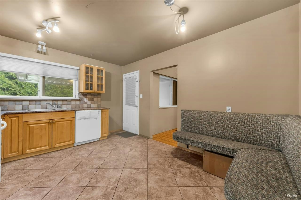 12521 Grove Crescent, Surrey, BC, V3V 2L6 - 7