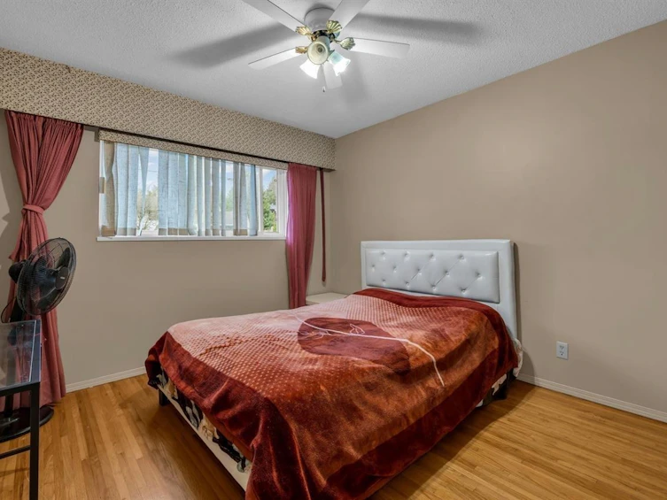 12521 Grove Crescent, Surrey, BC, V3V 2L6 - 11