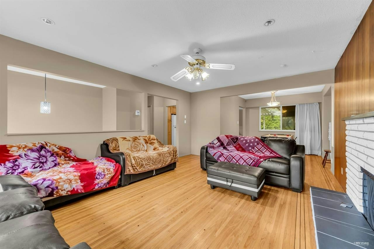 12521 Grove Crescent, Surrey, BC, V3V 2L6 - 2
