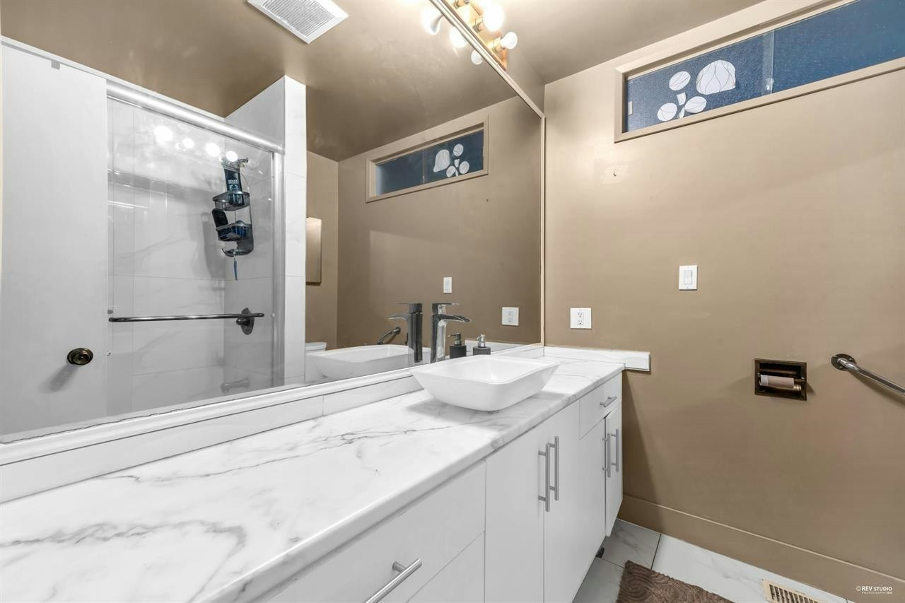 12521 Grove Crescent, Surrey, BC, V3V 2L6 - 12