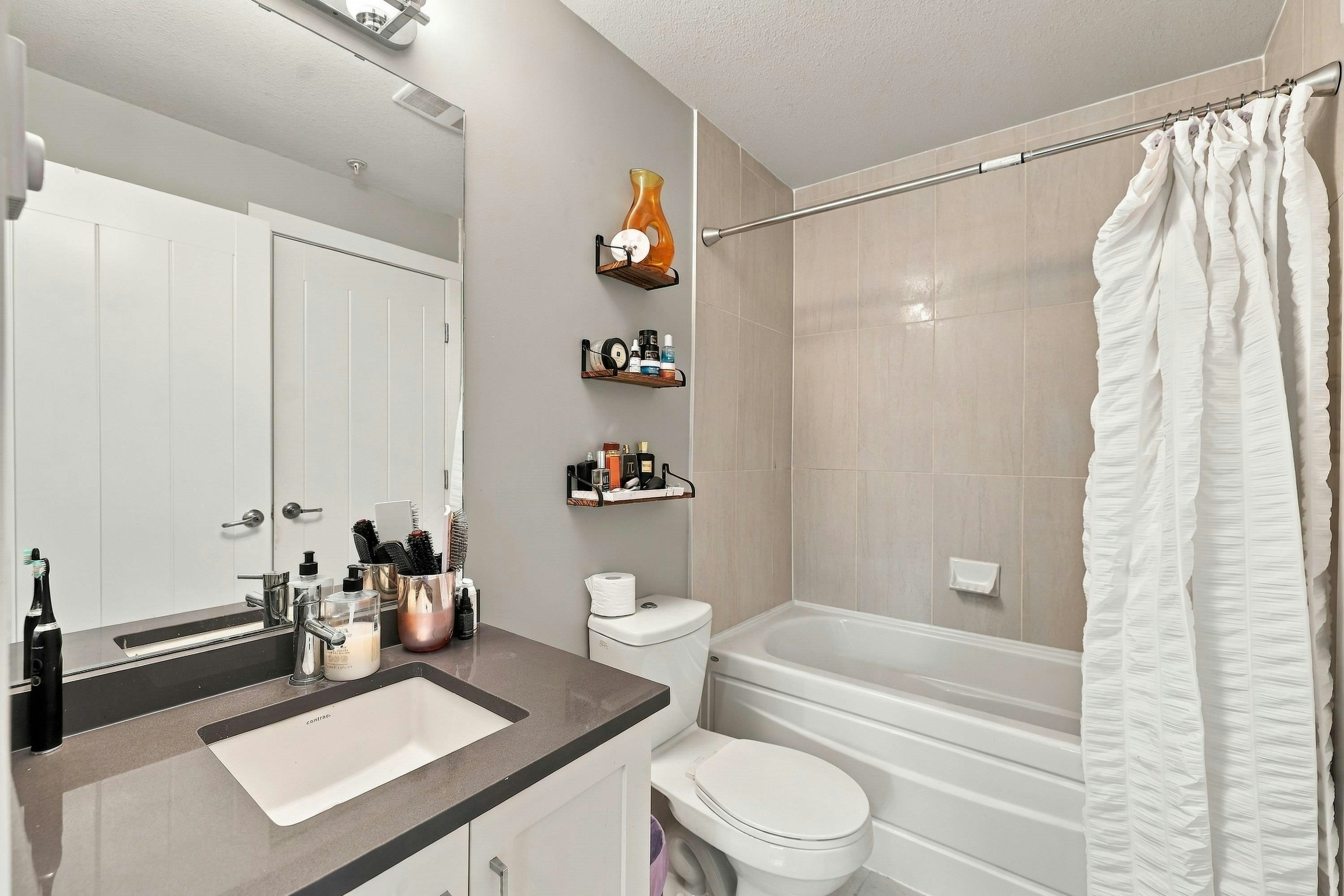 310-2855 156 Street, Surrey, BC, V3S 3Y3 - 8